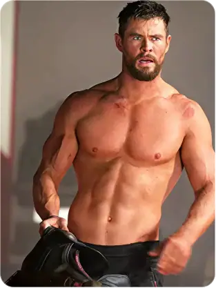 Vaga de corpo em formato V com definição muscular.